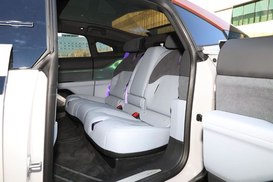 High Speed Long Range Gaohe Hiphi Z 4 portes 4 places 3 compartiments voiture avec une autonomie de 705 km