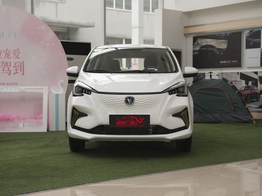 Véhicule électrique Changan Benben E-Star Energy fabriqué en avec une capacité de batterie de 55kwh