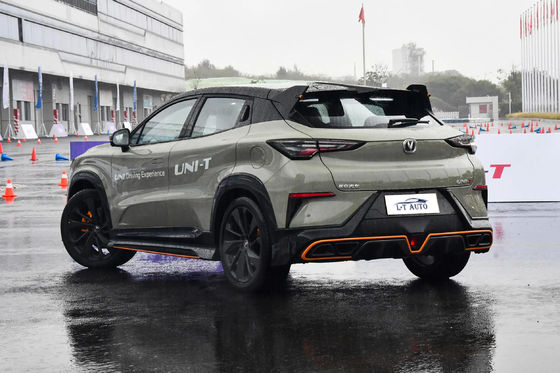 2024 Changan UNI-T Compact Fuel Gas Car SUV Vente de voiture d'occasion 1.5T Version sportive UNI-T Voiture