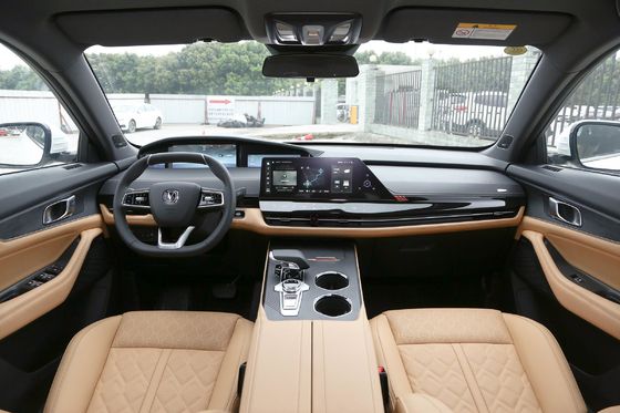 2023 Changan UNI-K 2WD / 4WD Version 5 sièges Grand SUV de l'espace 2.0T Véhicule à essence HEV