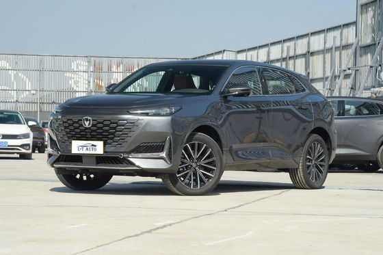 Changan UNI K Hybrid Car AWD SUV de taille moyenne La combinaison parfaite de style et de puissance