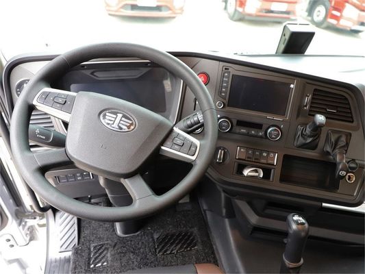 FAW Jiefang J7 6x4 550 chevaux camions à moteur diesel remorque avec transmission automatique