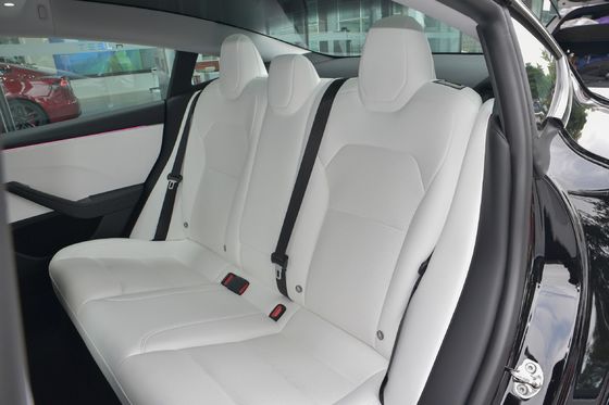 La voiture de sport électrique à longue portée à traction intégrale Tesla Model 2024 avec MAX.