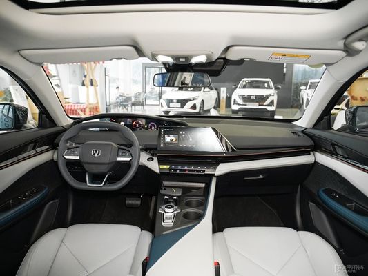 2024 Changan UNI-V 2.0T Véhicule à quatre roues motrices à essence à grande vitesse