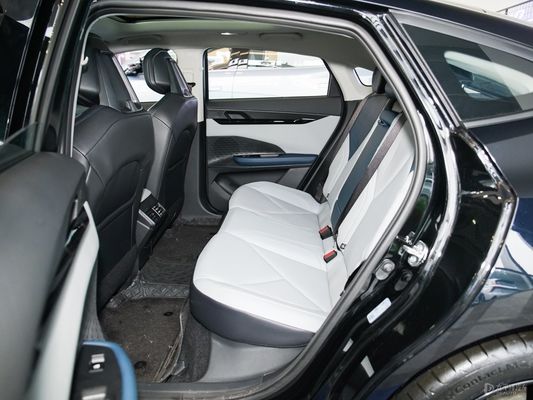 2024 Changan UNI-V 2.0T Véhicule à quatre roues motrices à essence à grande vitesse