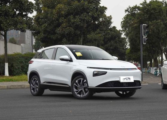 Voiture électrique à grande vitesse blanche 2024 Véhicules à énergie Xiaopeng G3 Xpeng G3i EV Auto
