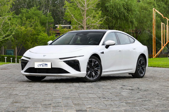 Vitesse maximale 185 Km/h Neta S Range étendu Electric Ev Car Une variété de couleurs pour adultes