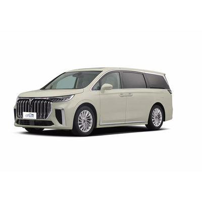 Vitesse maximale 200 Km/h 2024 VOYAH Luxe haut de gamme Voiture phare 7 places Véhicule électrique MPV