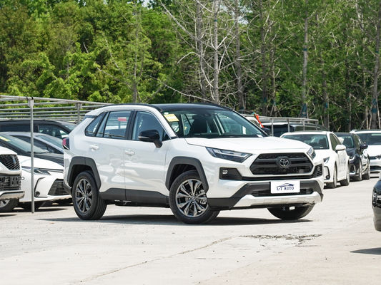 Conception populaire 2023 Toyota RAV4 R18 Taille du pneu Volant normal Benzine Voiture SUV