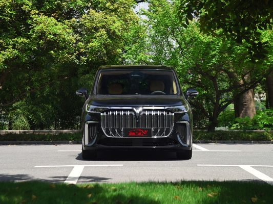 2024 Dongfeng End Market Lantu Dreamer MPV Véhicule électrique 7 sièges Autonomie de 475 km Puissance