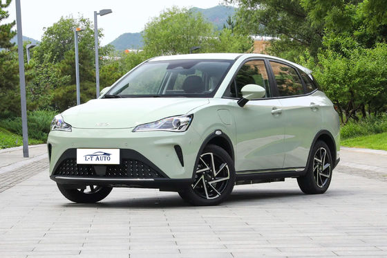 Hozon NETA AYA Véhicule à énergie électrique pure avec plusieurs couleurs