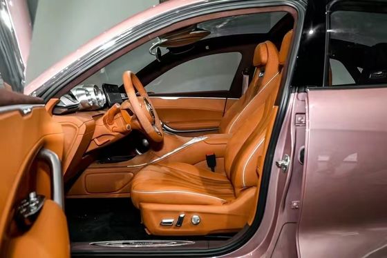 ORA Lightning Cat 4 roues Belle petite voiture avec batterie Energie de véhicule électrique
