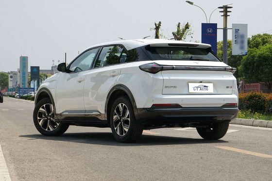 Grand écran LCD 2024 NETA U Véhicules à énergie SUV Pure Electric Fast Charge Automobiles