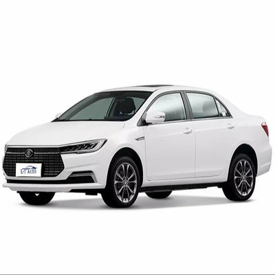 2024 BYD Qin PLUS DM-i 55KM Champion Edition Véhicule électrique à batterie en noir