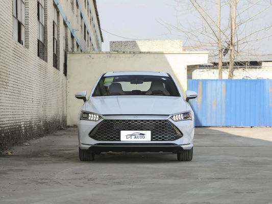 2024 BYD Qin PLUS DM-i 55KM Champion Edition Véhicule électrique à batterie en noir