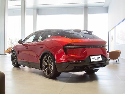 véhicule à énergie 2024 Lotus Long Range 650km 5 places Luxe 4 places Lotus Eletre S SUV