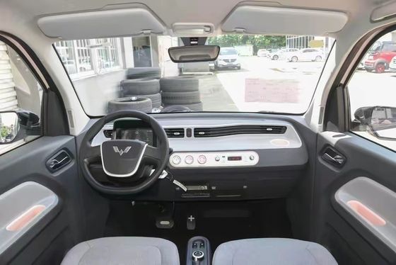 Fabriqué Wuling Mini Ev Car 120km Ternary Lithium Wuling voiture électrique pour les marchés nationaux