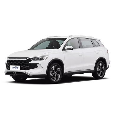 Une BYD EV grise avec une autonomie de 71 km et une vitesse maximale de 170 km/h 2024 modèle SONG Pro Champion