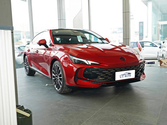 MG 7 SUV de luxe Sport Sedan avec moteur à essence de 1,5 t/2,0 t et radar avant 4 arrière 2