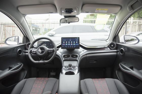 2024 BYD E2 voiture électrique version de luxe abordable avec vitesse maximale de 130 km/h 4 couleurs