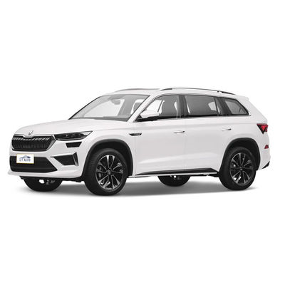 SKODA Kodiak Luxe Véhicule à essence essence voiture d'occasion VW SUV couple maximal Nm 300-400Nm