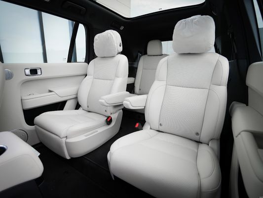 Structure de la carrosserie 6 places SUV hybride électrique avec 5,3s Accélération et portée étendue