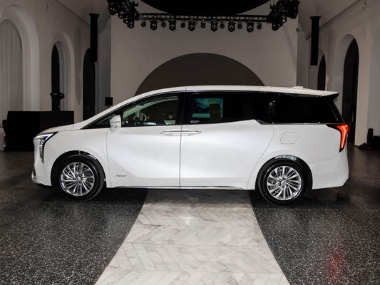 Le système hybride léger Buick Century MPV de luxe 2.0T 48v avec technologie d'écran tactile