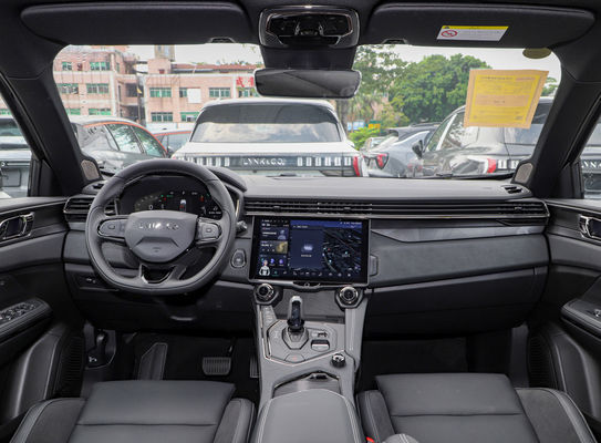 Lynkco 01 Le choix ultime 5 sièges Tissu Matériau Hybride Carburant à gaz 2.0T Turbo