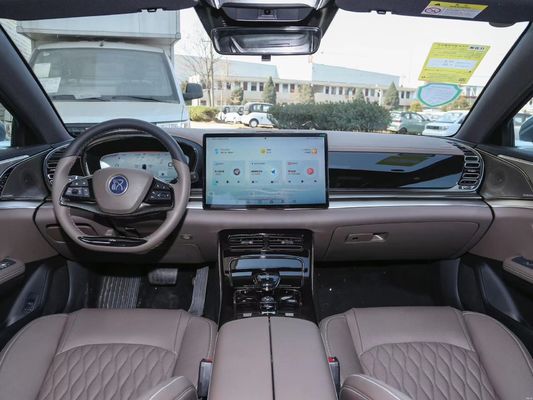 BYD Han voiture électrique 715KM Longue endurance 4995 * 1910 * 1495 185 Km / h Vitesse maximale High End EV
