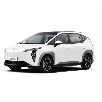Le SUV le plus apprécié du marché chinois 2024 Aion Y Plus à conduite gauche pour voiture électrique rapide