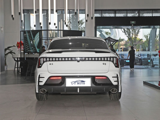 Lynkco 03 2.0 Turbocharged Sports Sedan 4684x1843x1460 Cylindres 4 hautement intelligents