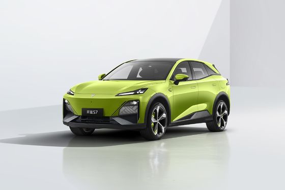 Voiture de luxe Changan Deepl S7 Hybrid EV Auto avec le volant à gauche et l'empattement de 2900 mm