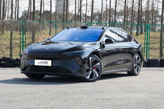 675 km de portée NIO ET7/ET5 EV Automobiles à grande vitesse Véhicules à énergie avec batterie au lithium ternaire