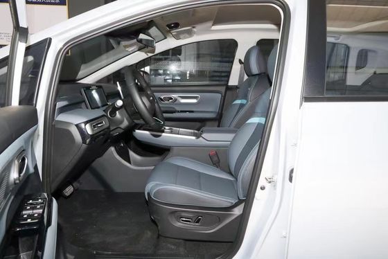 2024 Aion Y Plus SUV électrique à grande vitesse longue portée 5 portes 5 places avec empattement de 2750 mm