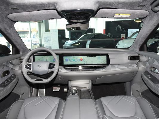 Polar Fox Alpha T ARCFOX S 5 portes 5 places SUV avec une puissance maximale de 160 kW et une autonomie de 700 km