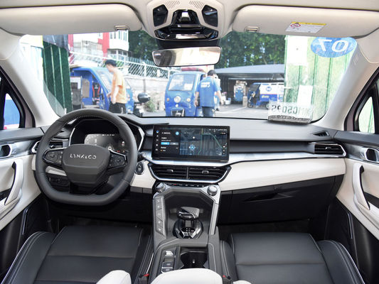 Suspension arrière multi-liens et SUV hybride à essence 2024 Geely Lynkco 06 Remix Phev 1.5T