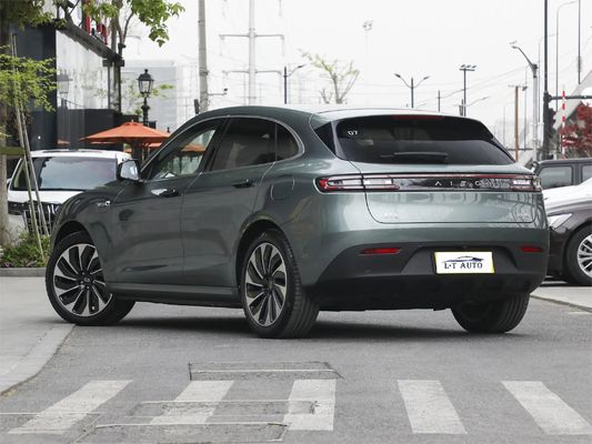 2024 Aito M5 La combinaison parfaite de style et d'efficacité dans un VUS 5 portes 5 places