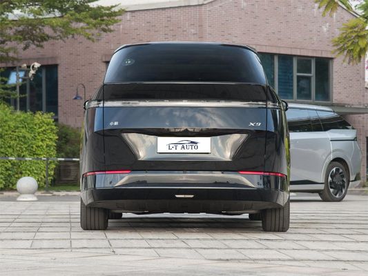 La meilleure MPV EV de Xpeng X9 avec une autonomie de 702 km et un temps de charge rapide