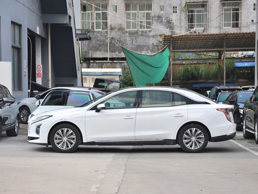 Véhicule électrique boîte de vitesses à vitesse unique et recharge rapide 2024 Hongqi E-QM5 Energy Car