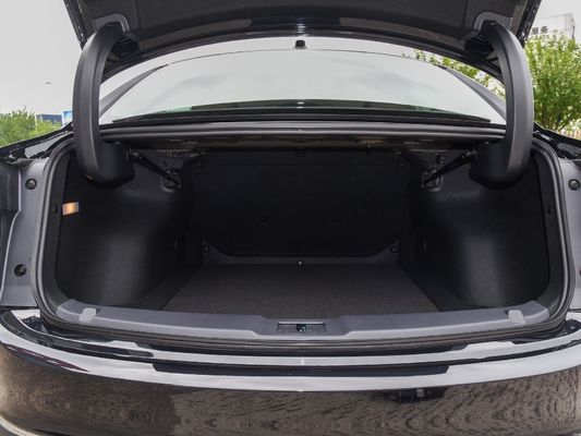 Véhicule électrique boîte de vitesses à vitesse unique et recharge rapide 2024 Hongqi E-QM5 Energy Car
