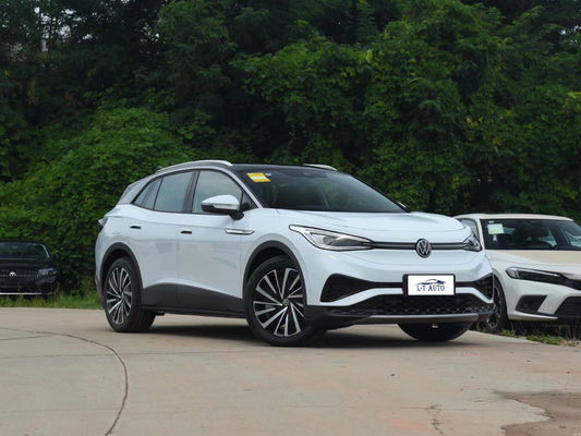 Volkswagen ID4X Long Endurance à conduite à gauche Voiture électrique et extérieur blanc cristallin