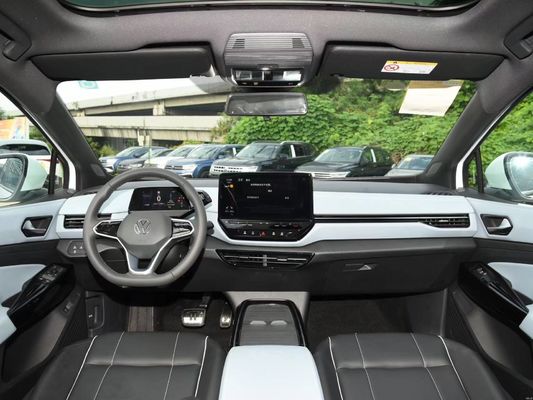 Volkswagen ID4X Long Endurance à conduite à gauche Voiture électrique et extérieur blanc cristallin