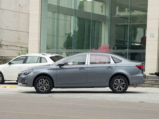 2024 Roewe i6 La voiture familiale parfaite avec ABS 5 sièges et caractéristiques de véhicule électrique