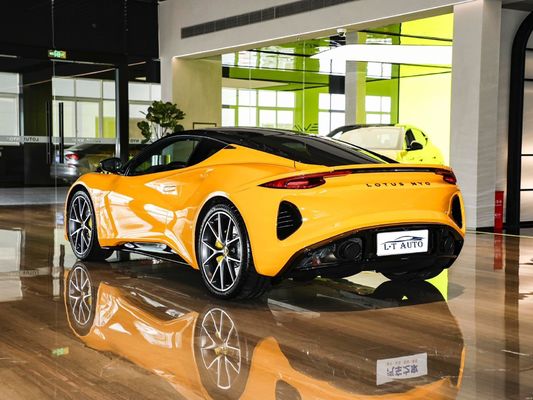 Lotus Emira La combinaison parfaite de performance et de style dans une supercar 2 2