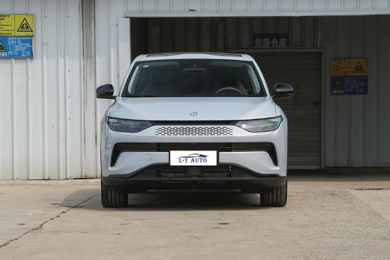 SUV de taille moyenne voiture électrique Leapmotor C11 La combinaison parfaite de puissance et de style