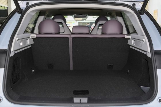 SUV de taille moyenne voiture électrique Leapmotor C11 La combinaison parfaite de puissance et de style