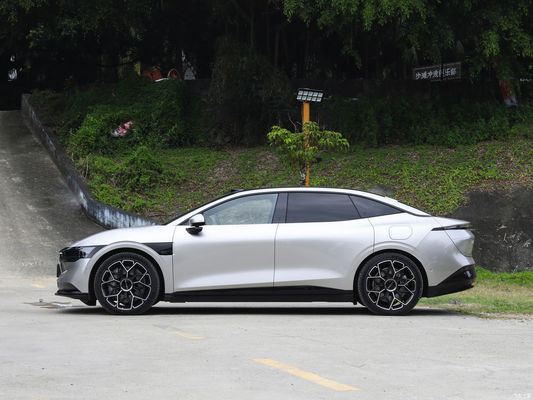 870KM Autonomie de croisière électrique pure Geely ZEEKR 007 Version AWD Automobile à grande vitesse