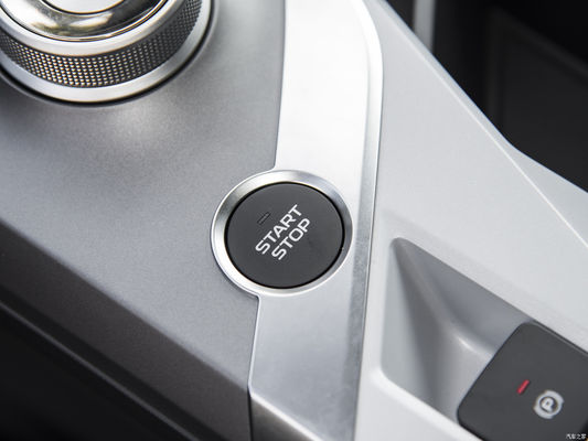 Geely Geometry C EV SUV Automobile Temps de recharge rapide 0,63h Direction du conducteur à gauche