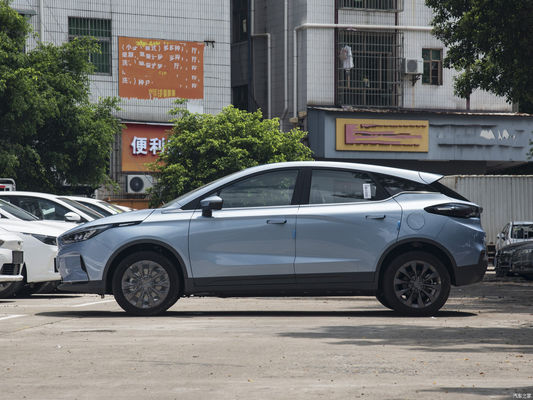 2024 Geely Géométrie C Véhicule à énergie utilisée Temps de charge rapide 0,63h 4432x1833x1560