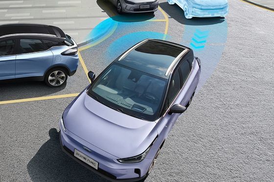 2024 Geely Géométrie C Véhicule à énergie utilisée Temps de charge rapide 0,63h 4432x1833x1560
